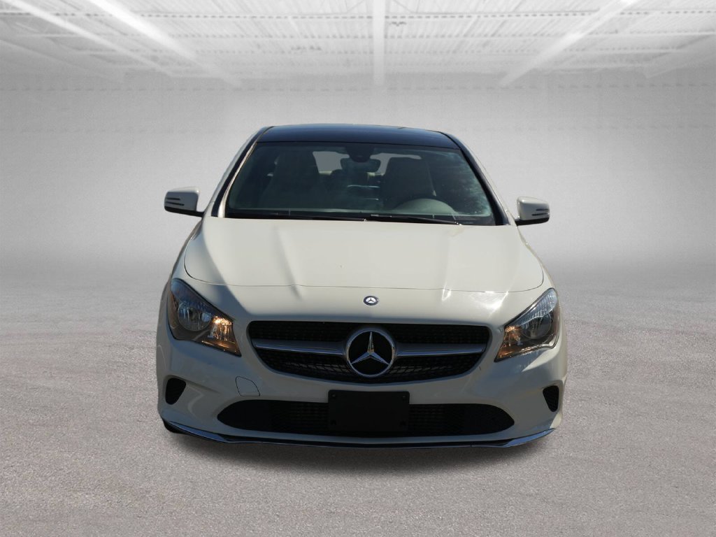 Used 2018 Mercedes-Benz CLA 250 4MATIC image 2