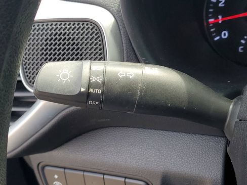 Used 2020 Kia Soul LX FWD image 17