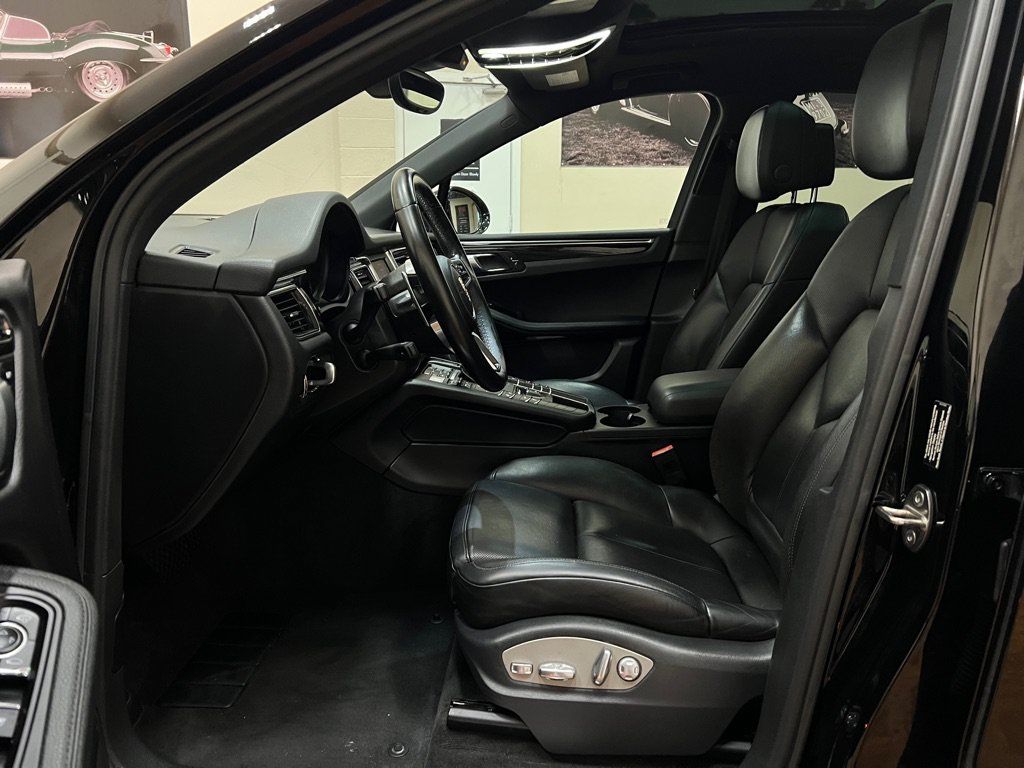Used 2015 Porsche Macan S AWD/4WD image 15