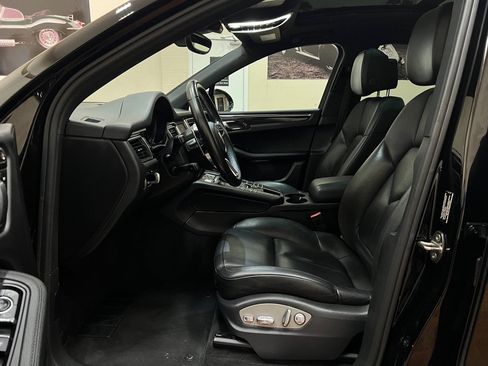Used 2015 Porsche Macan S AWD/4WD image 15