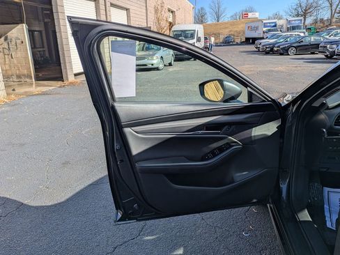 Used 2025 MAZDA MAZDA3 s image 11