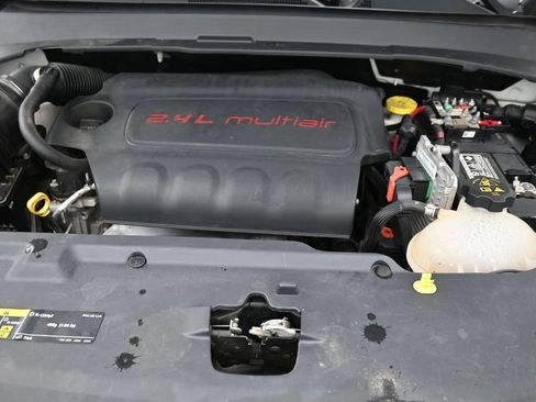 Used 2019 Jeep Compass Trailhawk w/ Popular Equipment Group AWD/4WD image 20