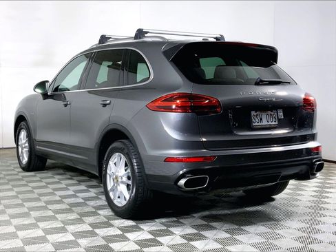 Certified 2016 Porsche Cayenne Diesel AWD/4WD image 3