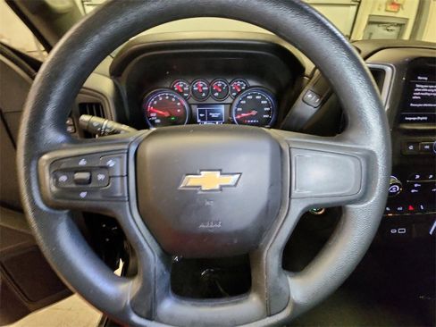 Certified 2023 Chevrolet Silverado 1500 Custom image 15