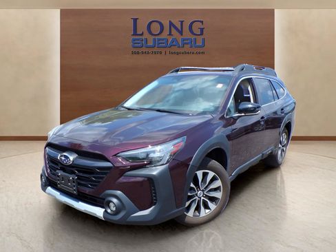 Used 2023 Subaru Outback Limited AWD/4WD image 1