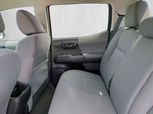 Used 2023 Toyota Tacoma SR AWD/4WD image 17