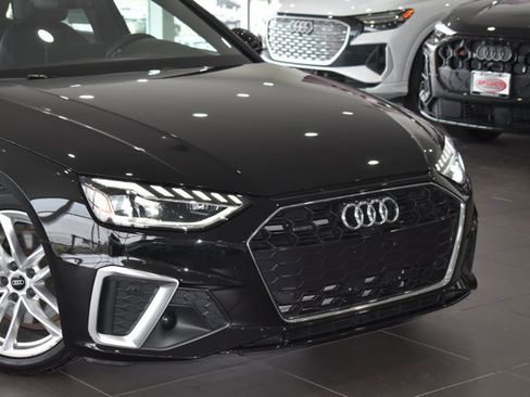 Used 2023 Audi A4 2.0T Premium Plus w/ Premium Plus Package image 2