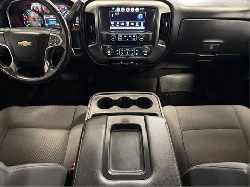 Used 2018 Chevrolet Silverado 1500 LT w/ LT Eassist Package image 19