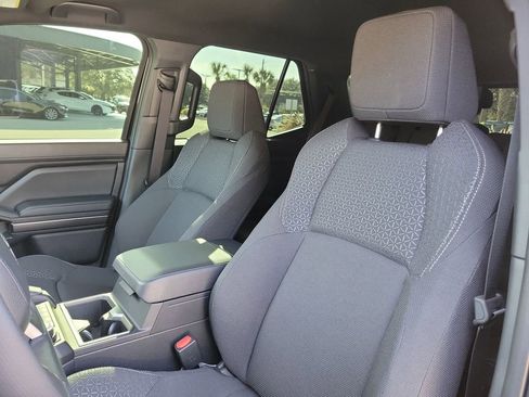 Used 2025 Toyota 4Runner SR5 image 18