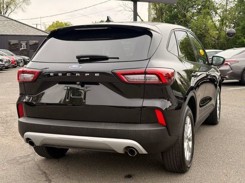 Used 2025 Ford Escape Active AWD/4WD image 11
