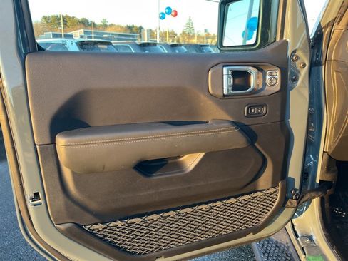 New 2026 Jeep Wrangler Sahara image 21