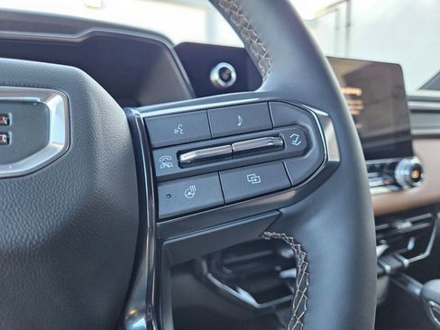 New 2026 GMC Canyon AT4 w/ AT4 Premium Package image 13