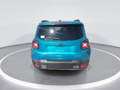 Used 2022 Jeep Renegade Sport w/ Sport Appearance Group image 7