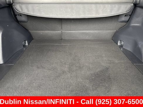 Used 2025 Toyota RAV4 XLE AWD/4WD image 18