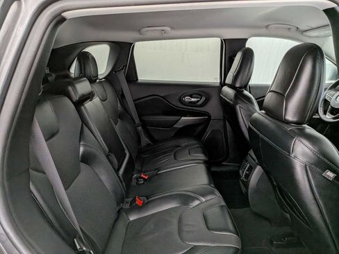 Used 2022 Jeep Cherokee Latitude Lux image 21