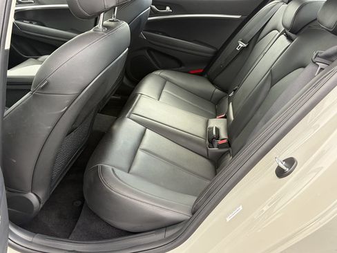 Used 2026 Genesis G70 2.5T RWD image 18