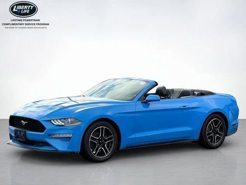 Used 2023 Ford Mustang Premium image 7