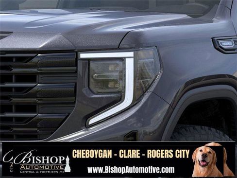 New 2026 GMC Sierra 1500 Elevation image 13