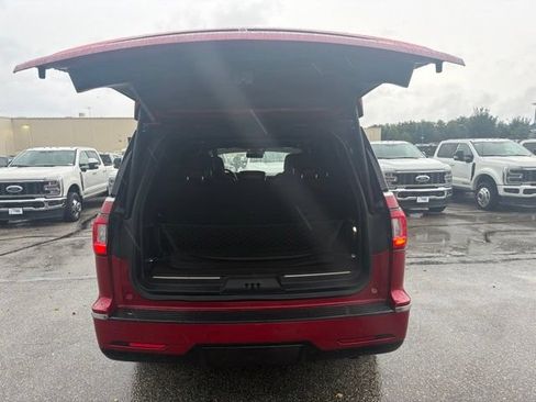 Used 2020 Lincoln Navigator Reserve w/ Luxury Package AWD/4WD image 14