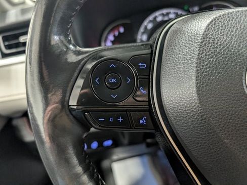 Used 2019 Toyota RAV4 Limited image 19