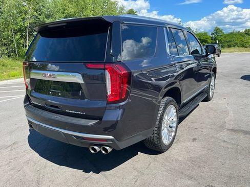 Used 2023 GMC Yukon Denali AWD/4WD image 5
