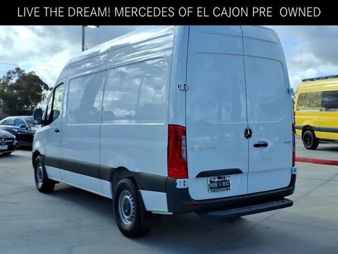 Used 2025 Mercedes-Benz Sprinter 2500 image 18