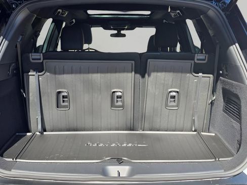 New 2026 Nissan Pathfinder Rock Creek w/ Rock Creek Premium Package AWD/4WD image 9