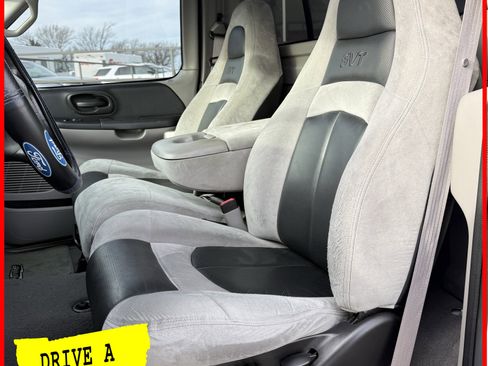 Used 2000 Ford F150 Lightning image 25