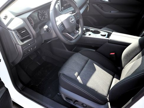 New 2026 Nissan Rogue SV image 13