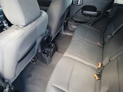 Used 2020 Jeep Wrangler Unlimited Sport S image 10