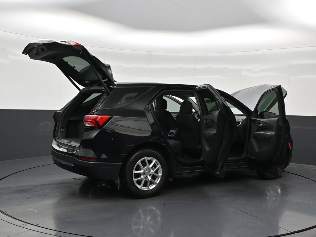 Used 2024 Chevrolet Equinox LT FWD image 31
