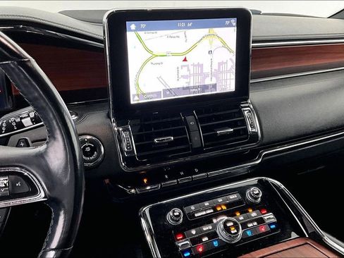 Used 2018 Lincoln Navigator Reserve w/ Technology Package image 8