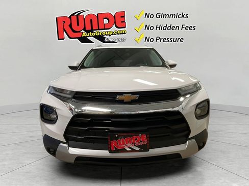 Used 2023 Chevrolet TrailBlazer LT FWD image 9