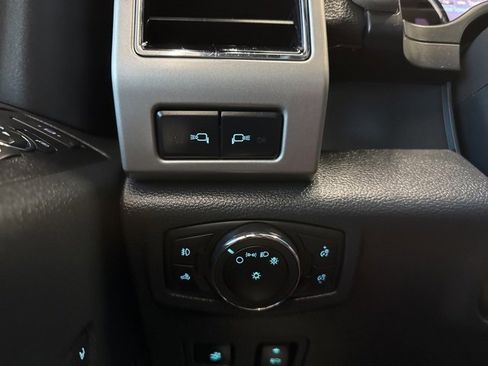 Used 2022 Ford F250 Lariat w/ Tremor Off-Road Package image 40