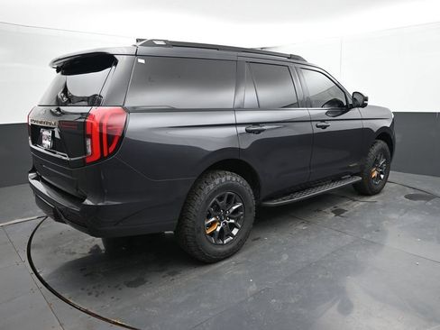 Used 2025 Ford Expedition Tremor AWD/4WD image 12