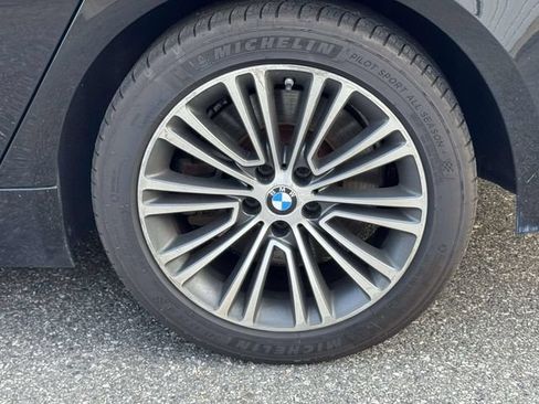 Used 2019 BMW 540i xDrive w/ Convenience Package AWD/4WD image 11