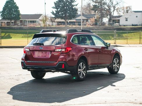 Used 2019 Subaru Outback 3.6R Limited w/ Popular Package #2 image 5