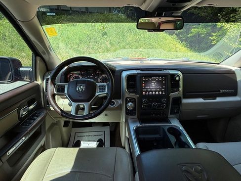 Used 2017 RAM 1500 Laramie w/ Convenience Group AWD/4WD image 14