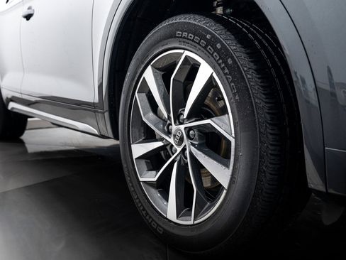 Certified 2023 Audi Q5 2.0T Premium Plus image 23