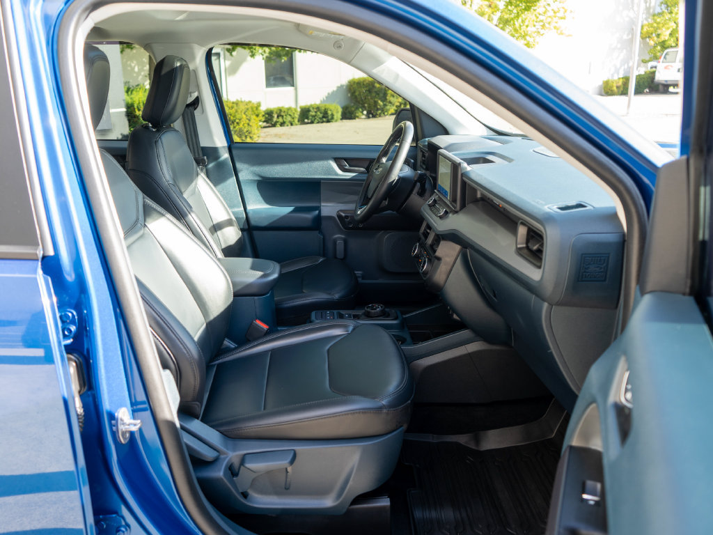 Used 2023 Ford Maverick Lariat w/ Lariat Luxury Package FWD image 10