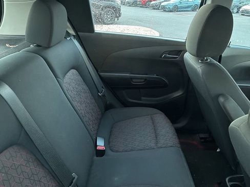 Used 2018 Chevrolet Sonic LT w/ Convenience Package image 23