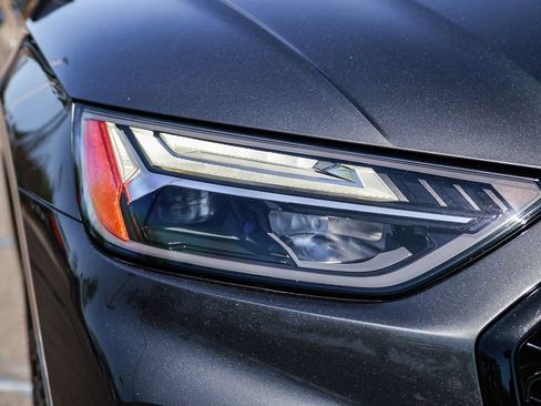 Certified 2025 Audi Q5 2.0T Premium Plus w/ Premium Plus Package image 10