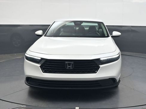 Used 2023 Honda Accord LX image 9