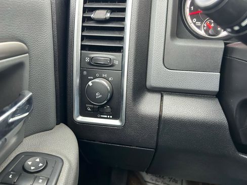 Used 2015 RAM 1500 Outdoorsman image 23