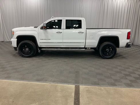 Used 2015 GMC Sierra 2500 Denali image 7