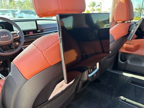 New 2026 Kia Carnival SX Prestige image 10