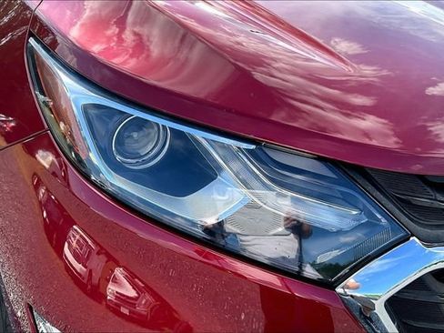 Used 2018 Chevrolet Equinox LT FWD image 28