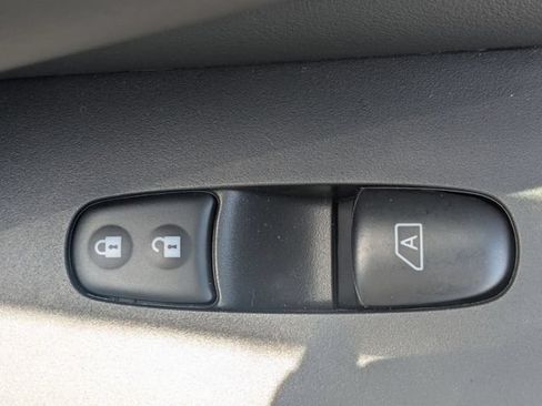 Used 2024 Nissan Murano SV FWD image 29