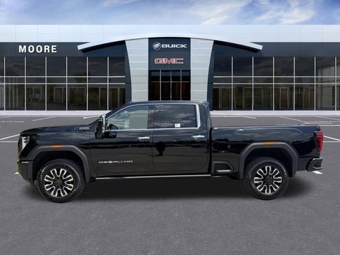 Used 2024 GMC Sierra 2500 Denali Ultimate AWD/4WD image 6