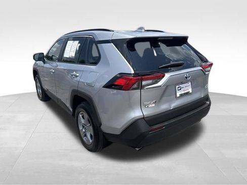 Used 2024 Toyota RAV4 XLE AWD/4WD image 3